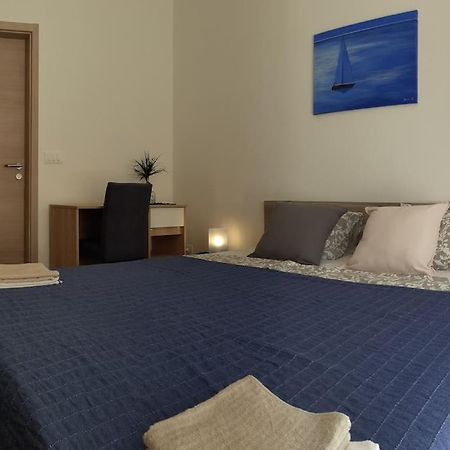 Vis - Luxury Holiday Villa With Swimming Pool エクステリア 写真